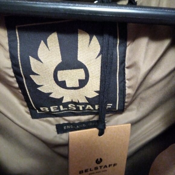 Belstaff Woman's Cromer Down 750 Fill Jacket Oversized NWT's Size 2 - Picture 3 of 3